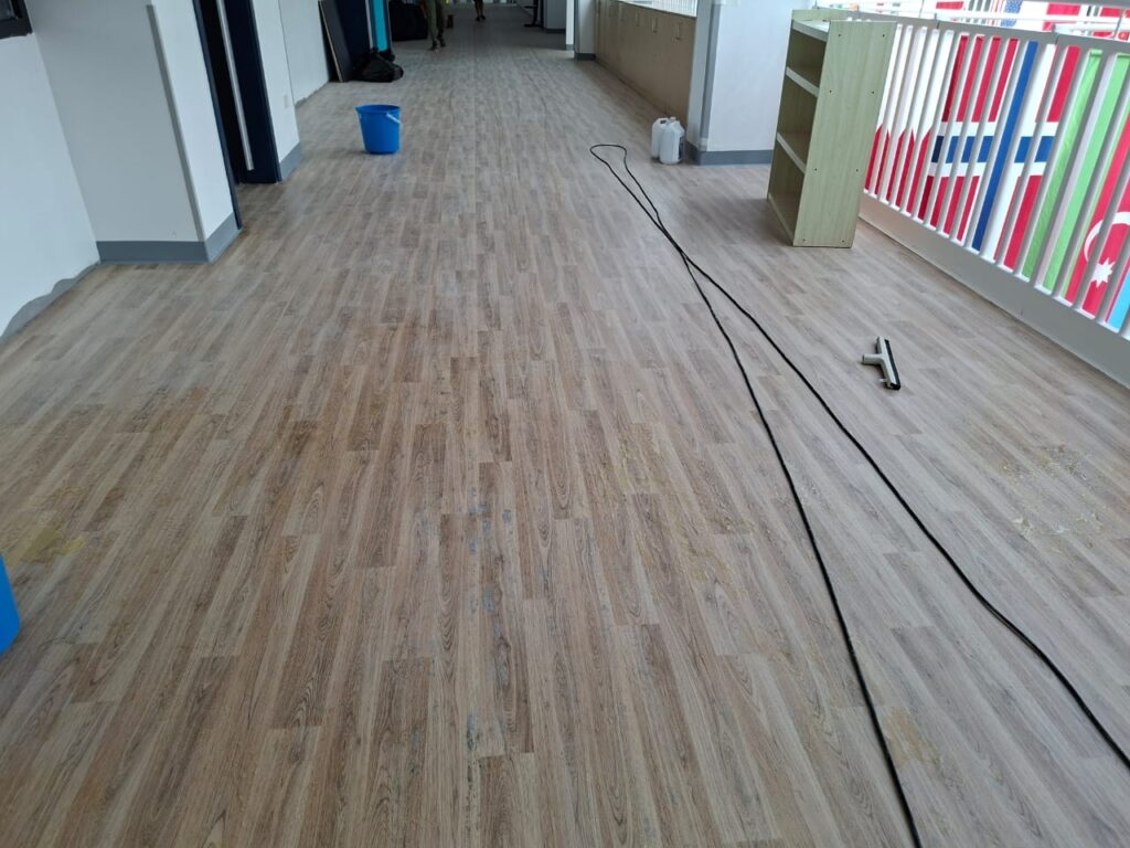 Post Construction Vinyl Floor Cleaning Dubai